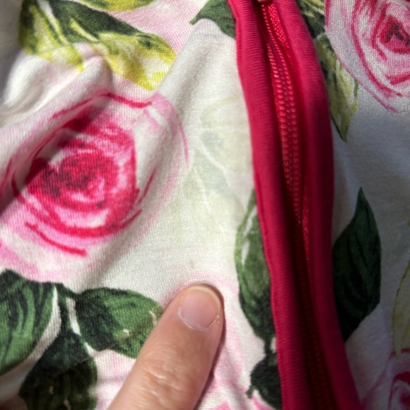 Little Sleepies OG Roses 🌹 - Picture 5 of 5